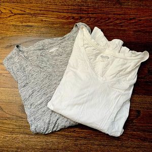 2 Old Navy Women’s Tall Long Sleeve Shirts